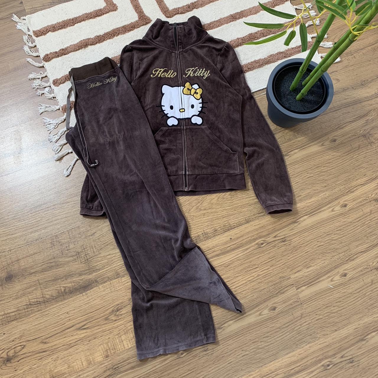 VINTAGE VELOUR HELLO KITTY 2000s TRACKSUIT , Good