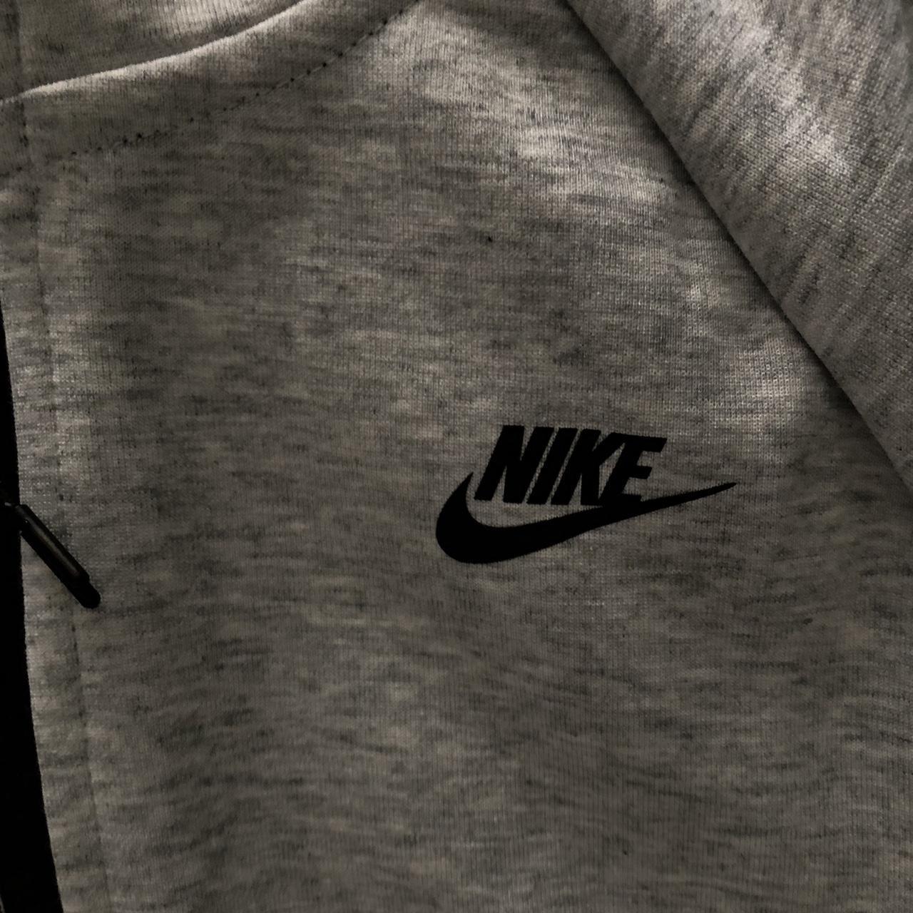 Nike Women's Grey Jacket | Depop