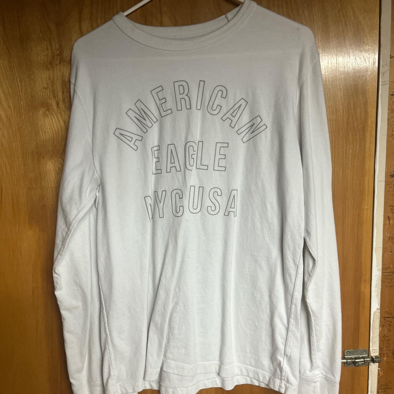 American Eagle Men's White and Grey Sweatshirt Depop