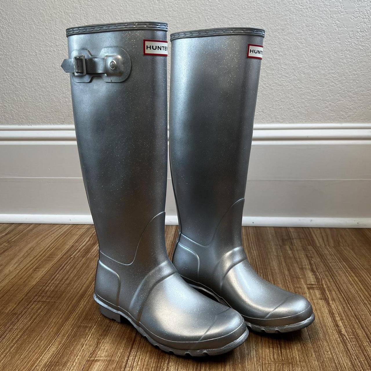 Tall gray hunter outlet rain boots