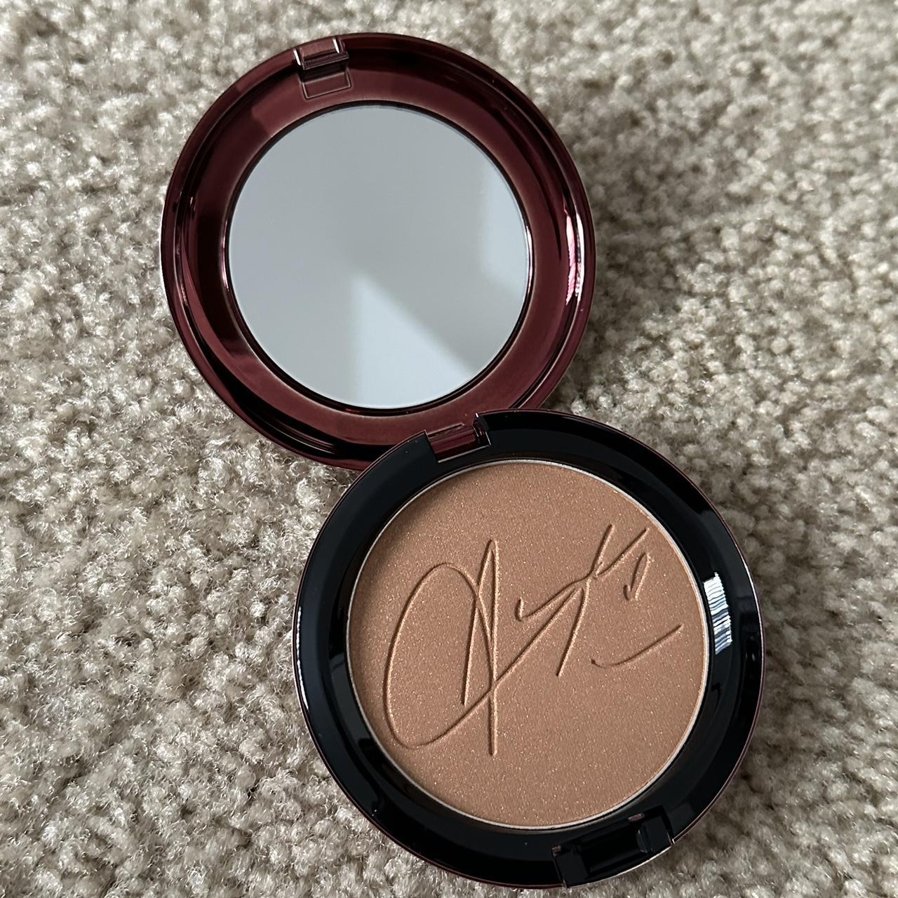 new mac aaliyah bronzing powder (baby girl). i’m... Depop
