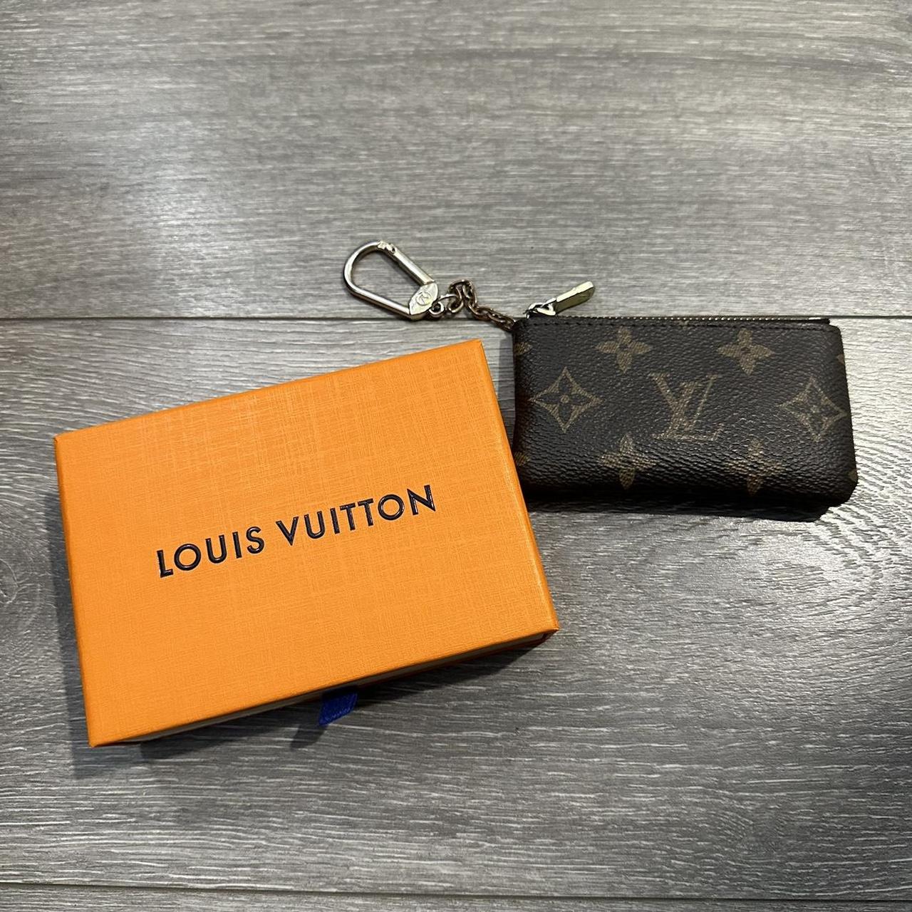 Louis Vuitton cassia wallet #louisvuitton #designer - Depop