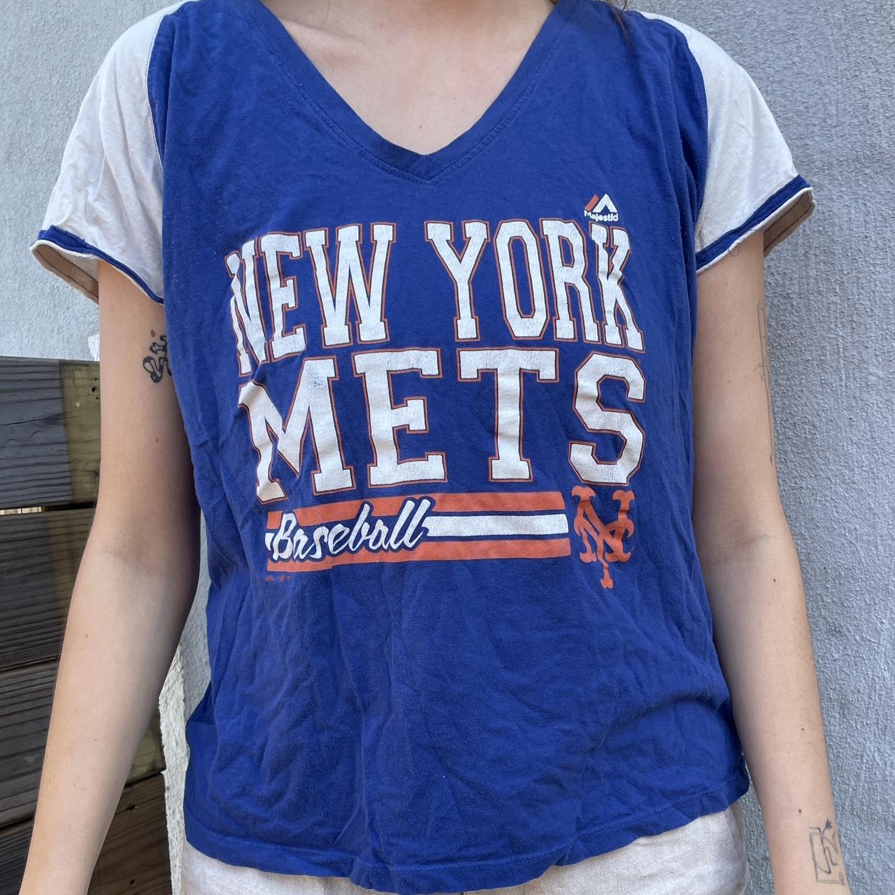Vintage New York Mets Women's Majestic V Neck Tee - Depop