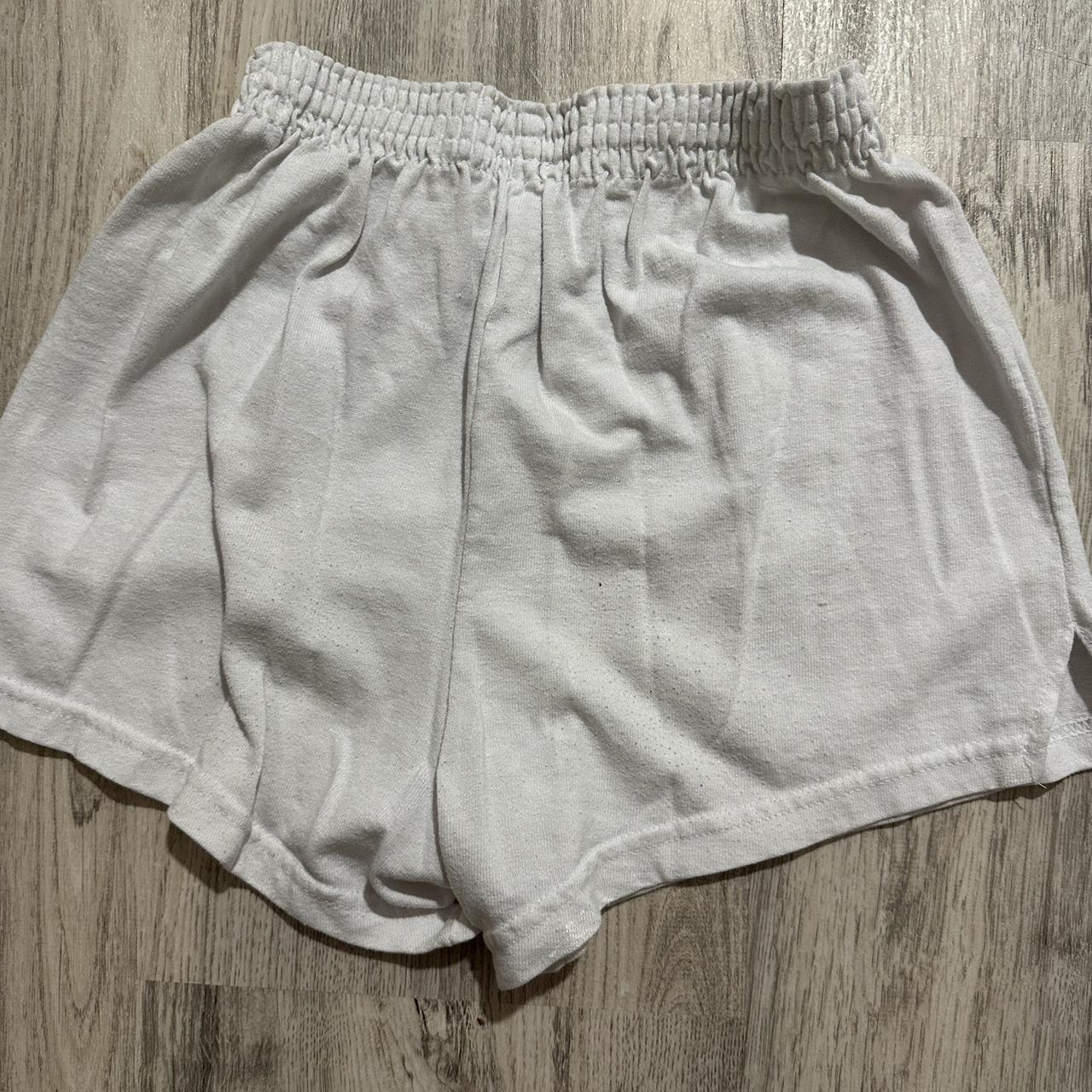 SOFFE Short/ white Size XS - Depop