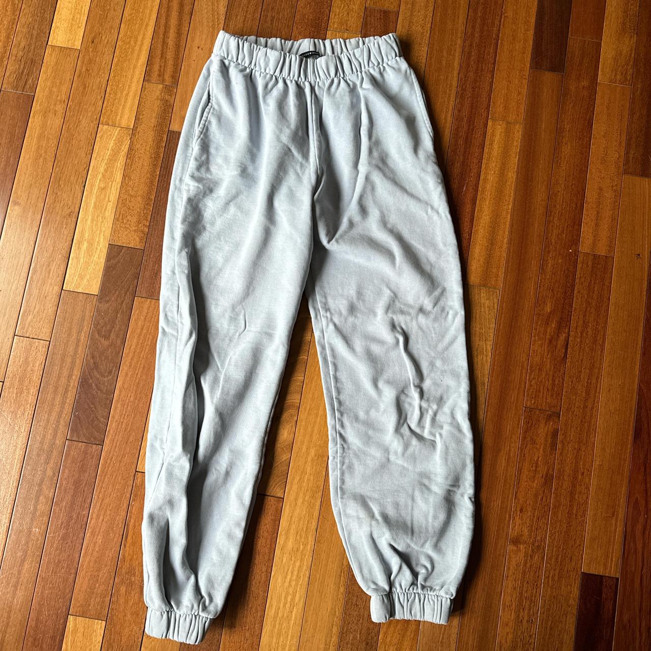 item listed by belladausman