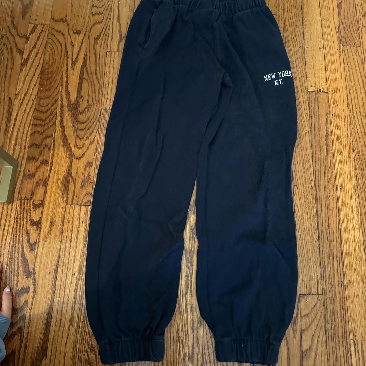 item listed by belladausman