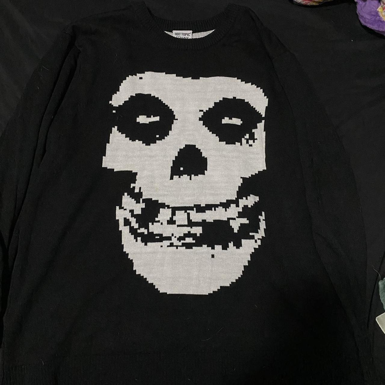 Hot Topic Men's Jumper Depop