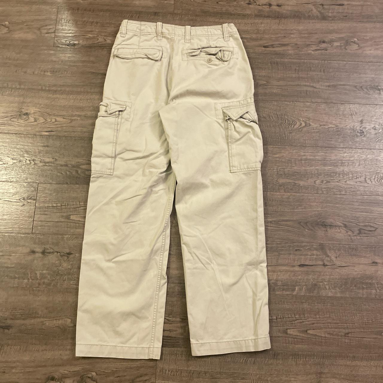 Old Navy Wide Leg cargo pants Tagged 31x32 but fits... - Depop