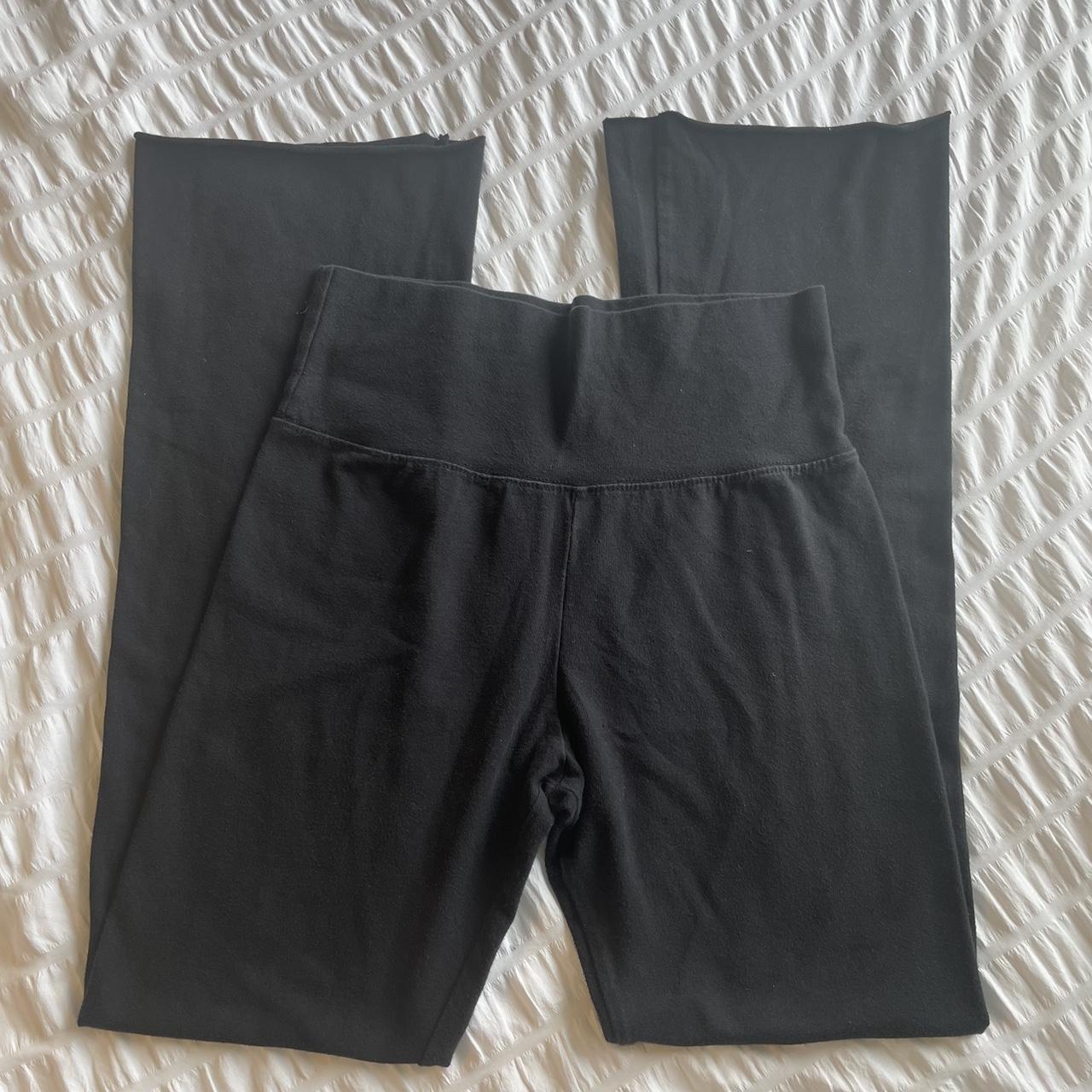 Brandy Melville Women's Black Leggings | Depop