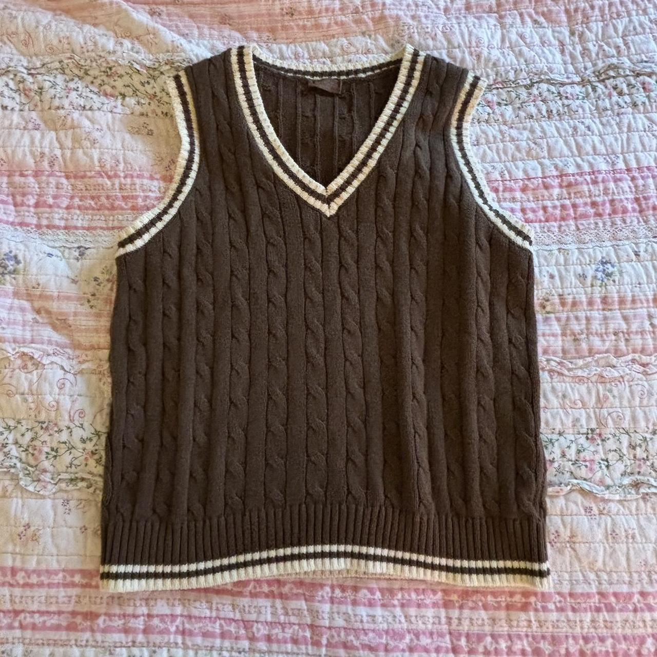 Brandy Melville Women's Vest Brown S – Brandy Melville sweater