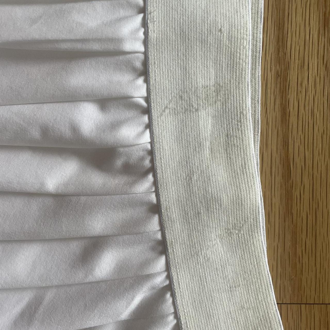 Garage Women's White Skirt Depop