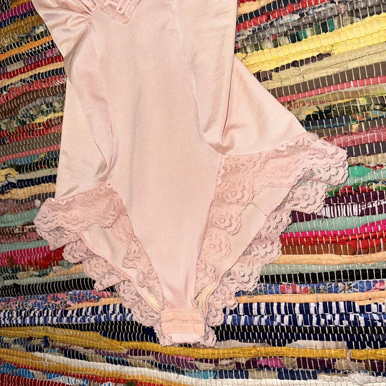 VINTAGE DELICATE LACE PEACHY PINK BODYSUIT LINGERIE - Depop