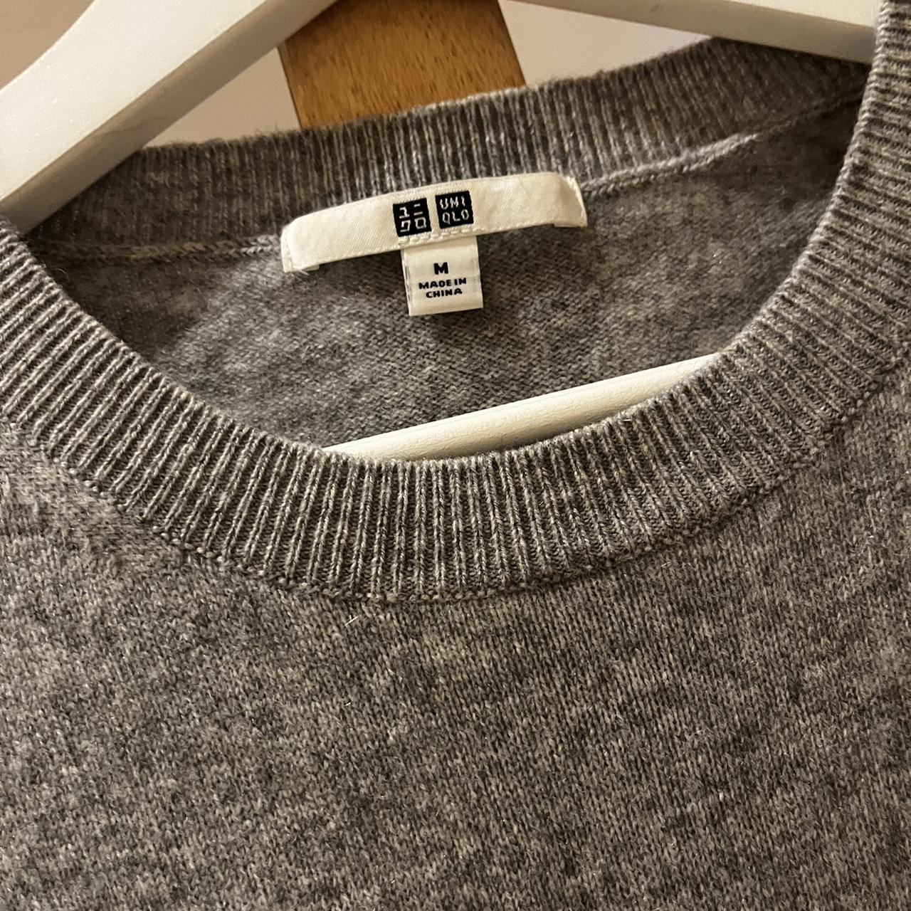 Uniqlo grey outlet jumper