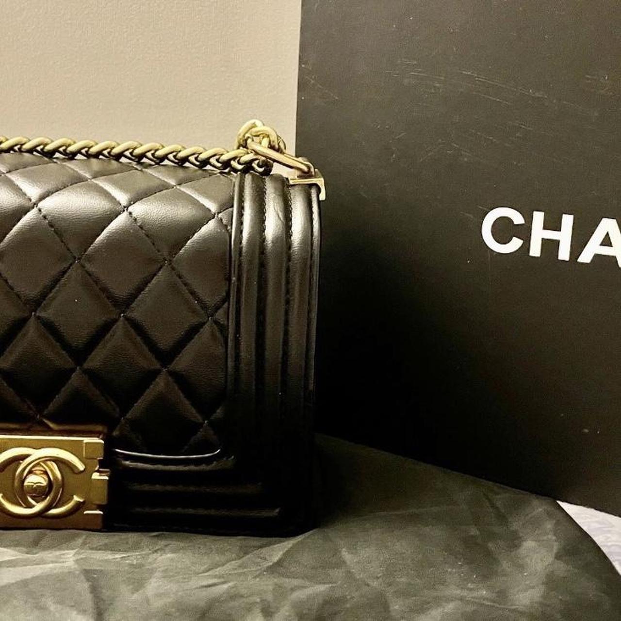 Original chanel 2024 boy bag