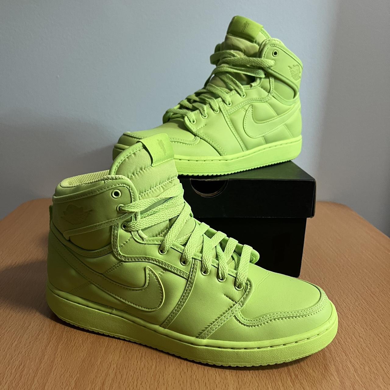 billie eilish green jordans
