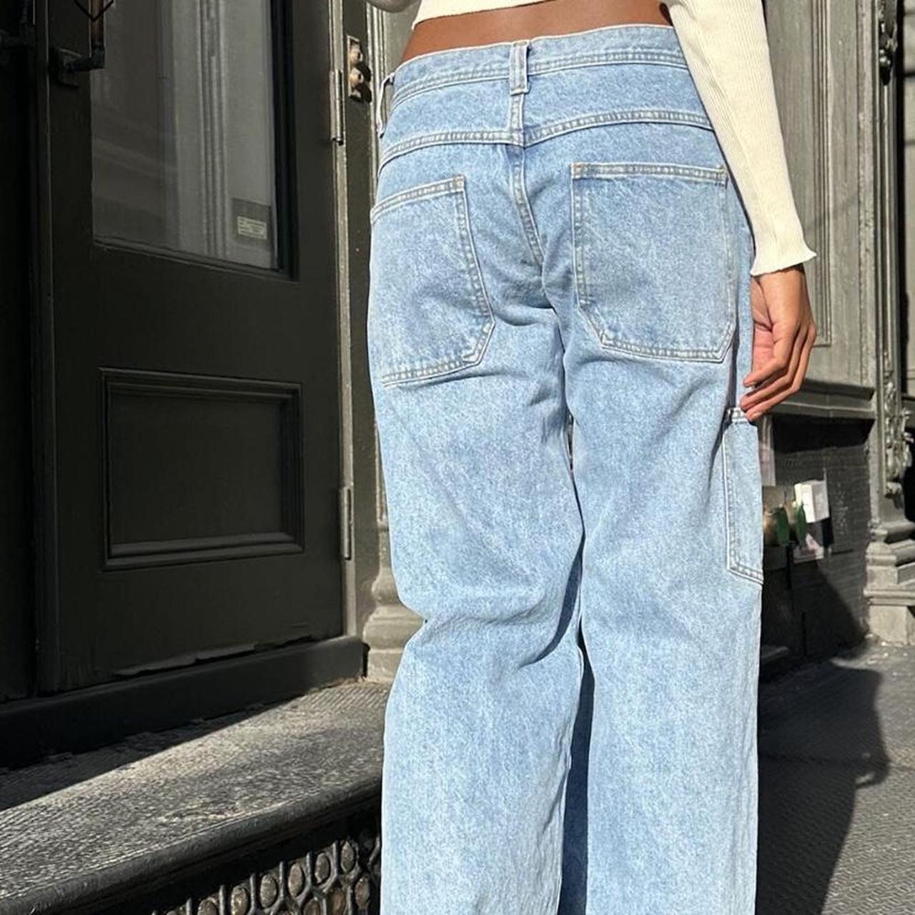 Brandy Melville USA on X: FEANNE LIGHT WASH JEANS