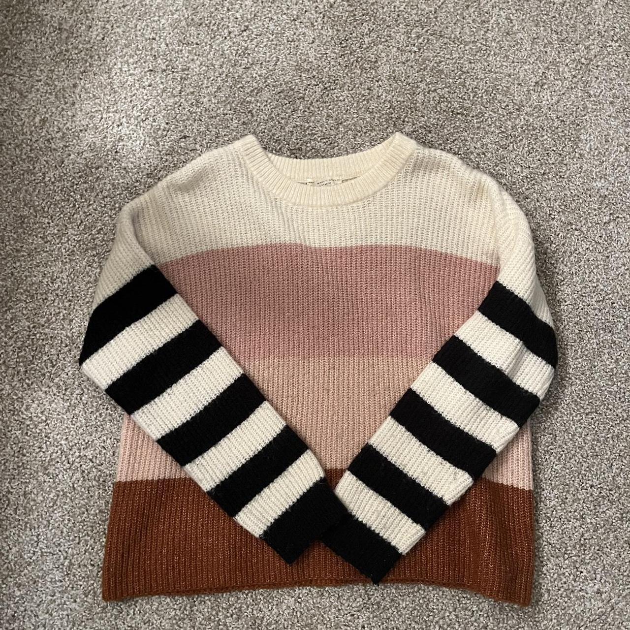 Urban outfitters 2025 caroline sweater