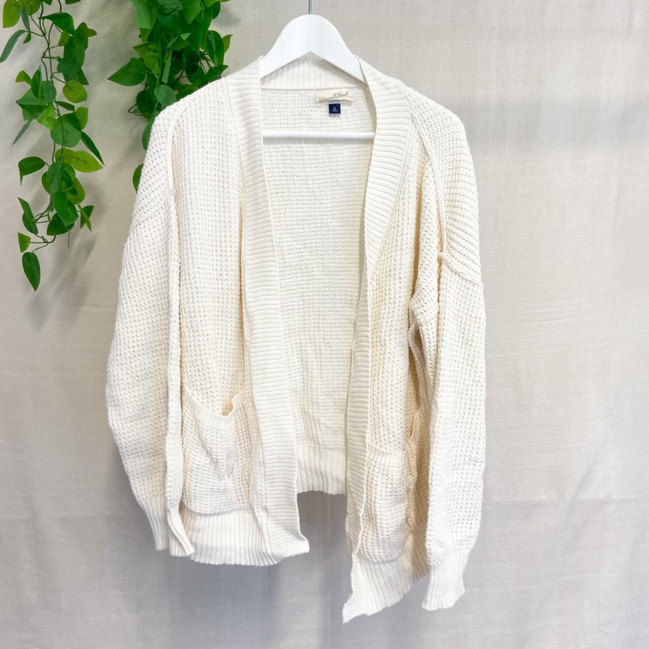 Universal Threads Cream Cardigan, Perfect