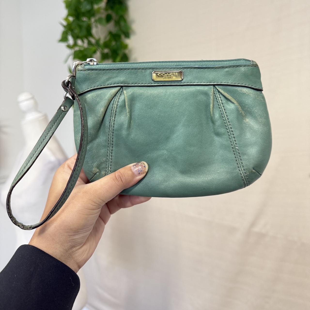 item listed by silkrollthrift