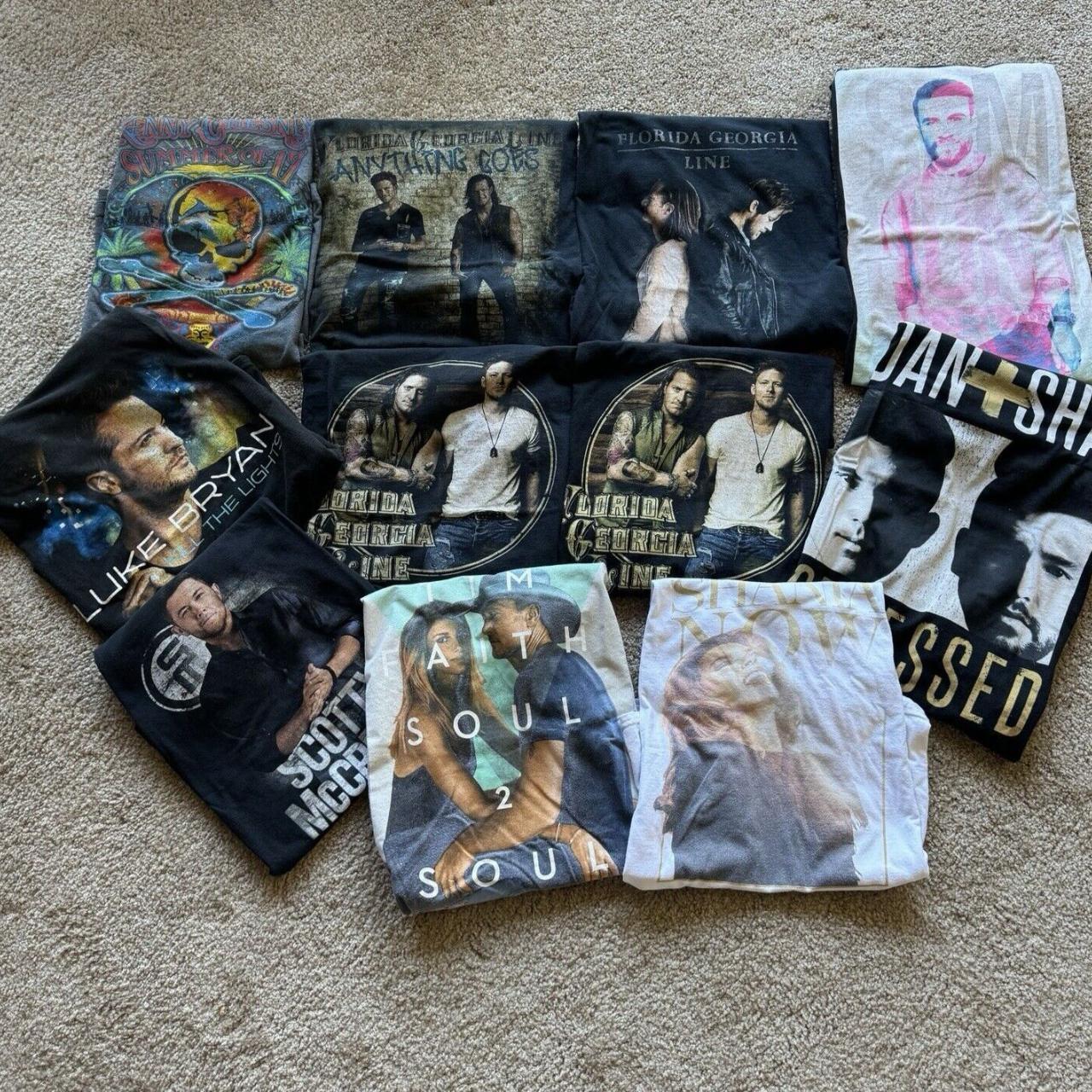 Music band and popular tour shirt lot bundle