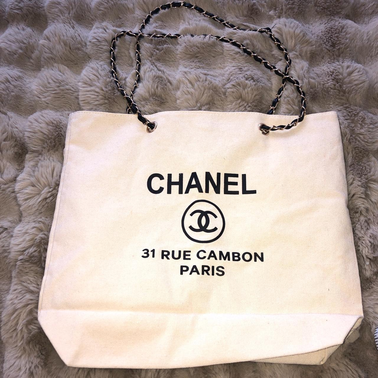 Chanel gifts bag . Size 5.5x4.4x2. Included - Depop