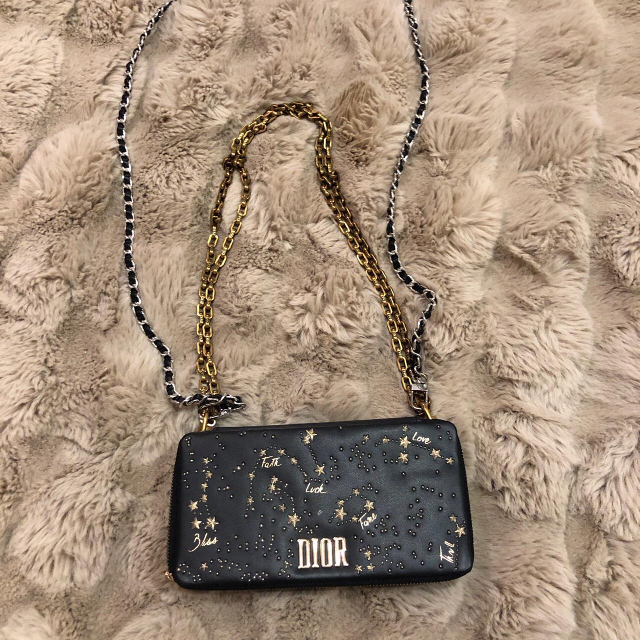 Louis Vuitton tote bag from the 'Dream' exhibition - Depop