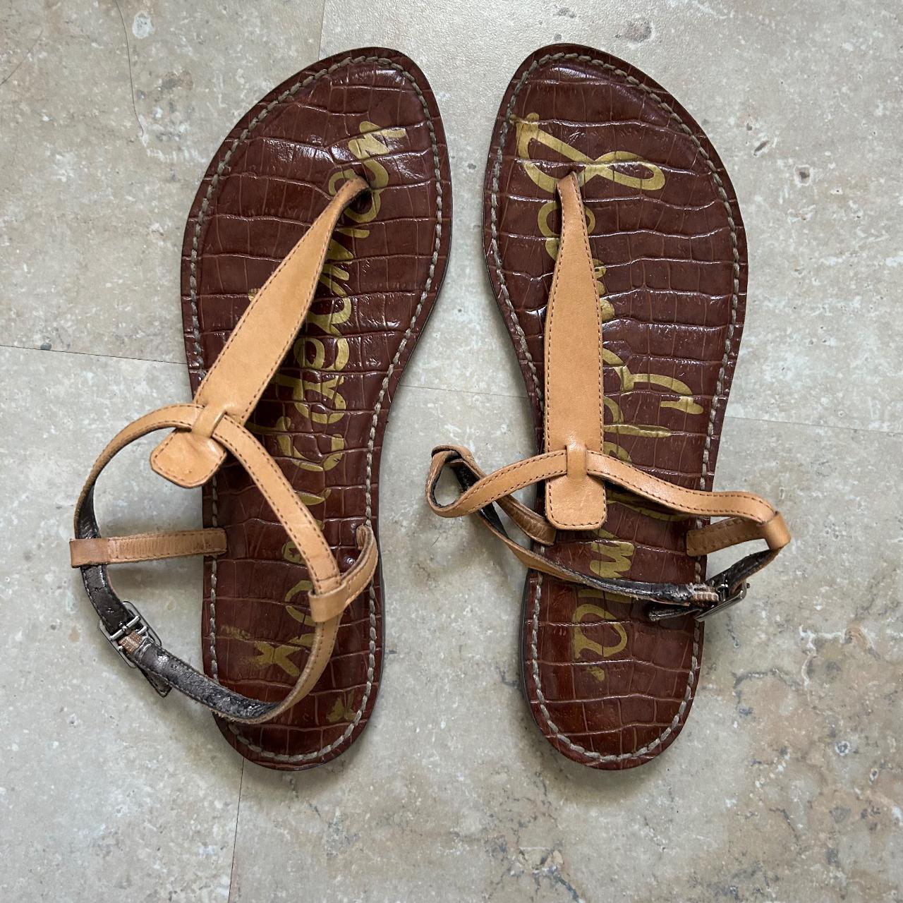 Sam Edelman 'Gigi' Sandals Classic t-strap sandal... - Depop