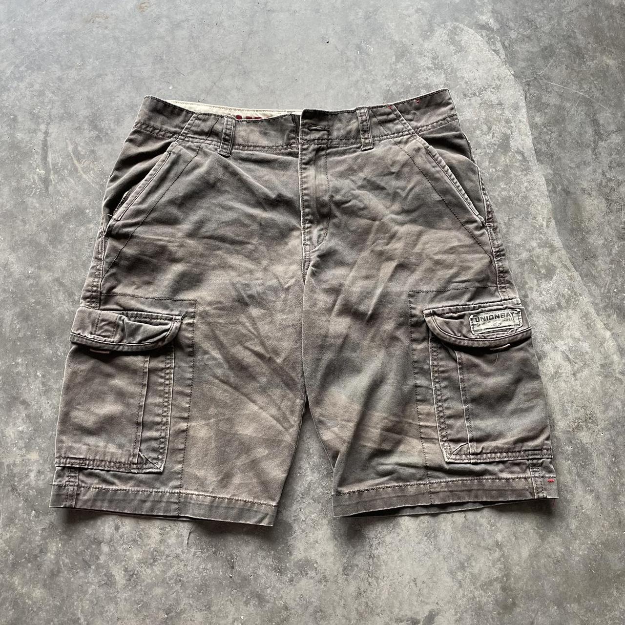 Union Bay Men's Grey and Brown Shorts | Depop