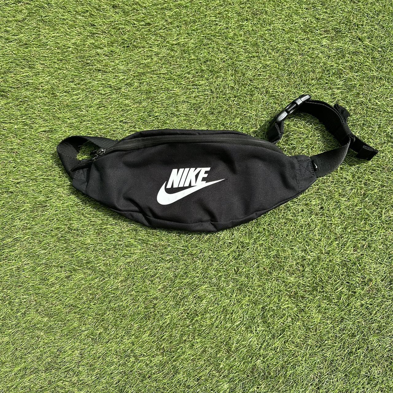 nike side pouch