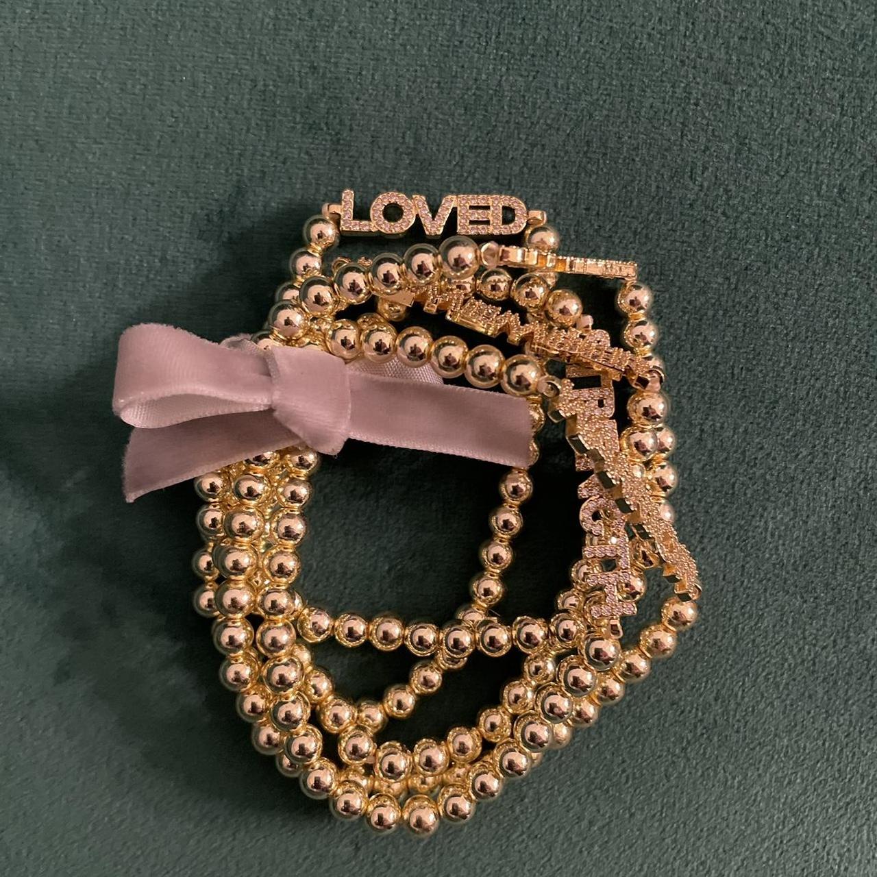 item listed by bluusavage