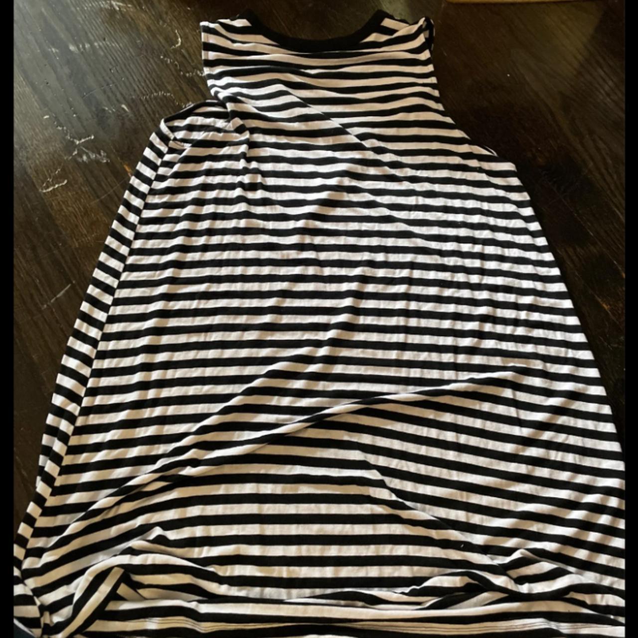 Time and Tru Women's Black and White Dress | Depop