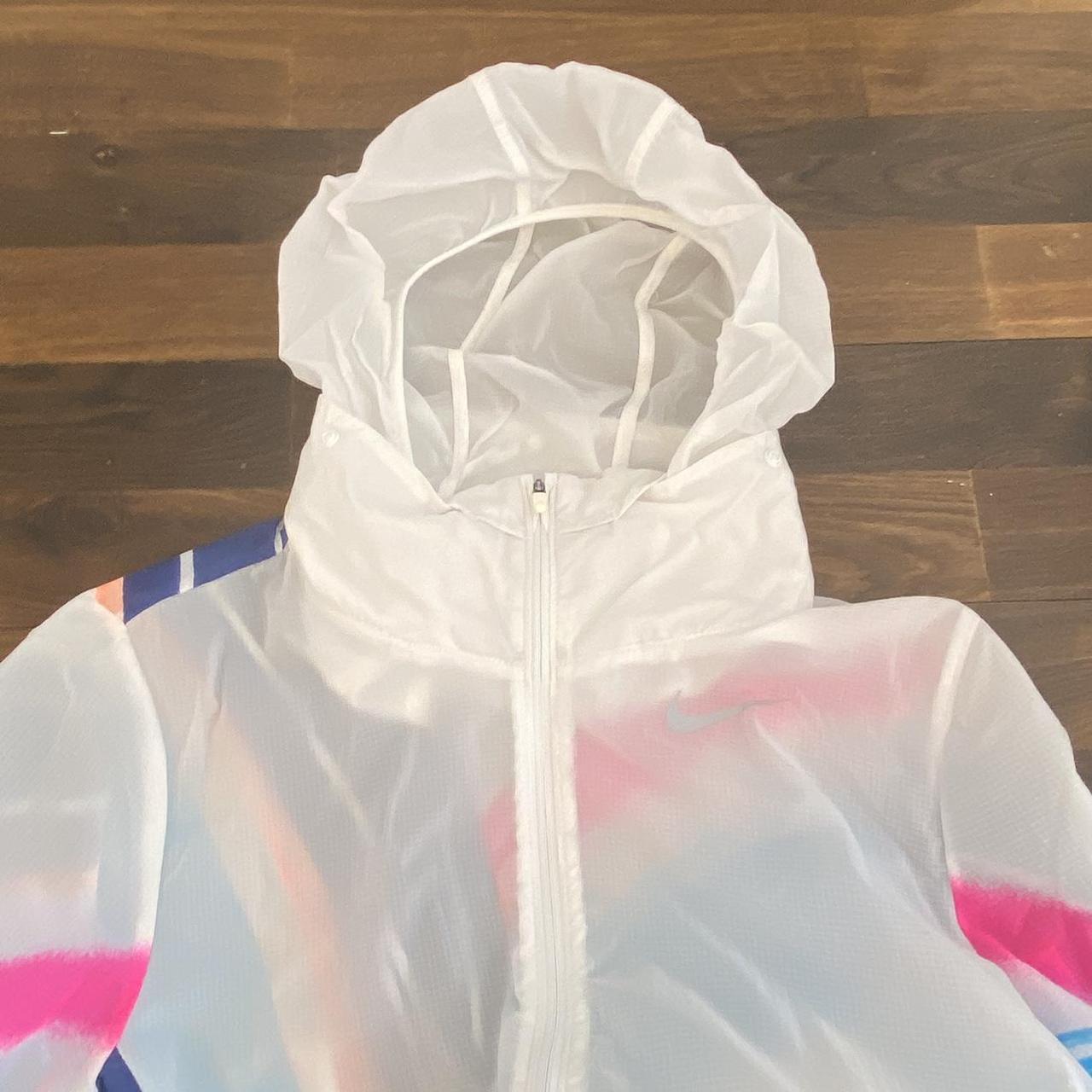 lightweight nike running jacket
