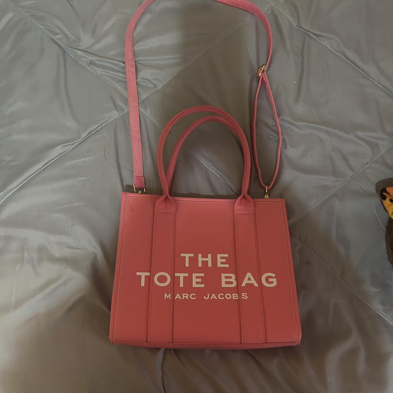 Medium size pretty pink tote bag! - Depop