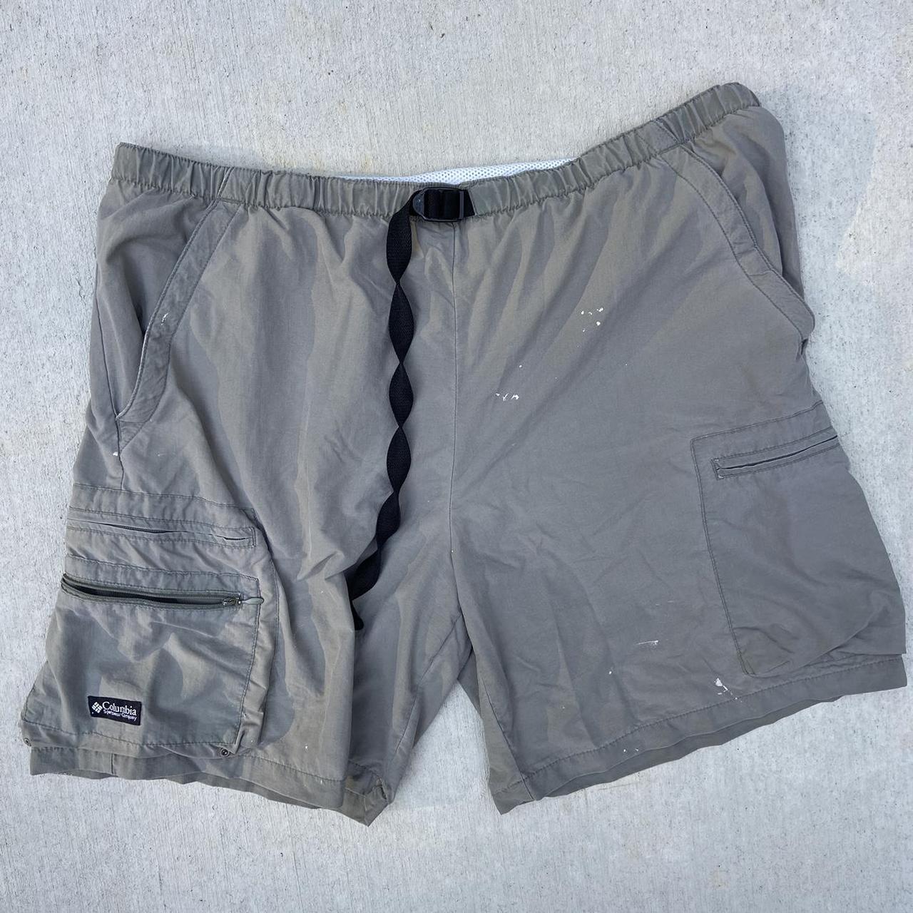 99' Columbia mountain climbing shorts 💲ALL offers... - Depop