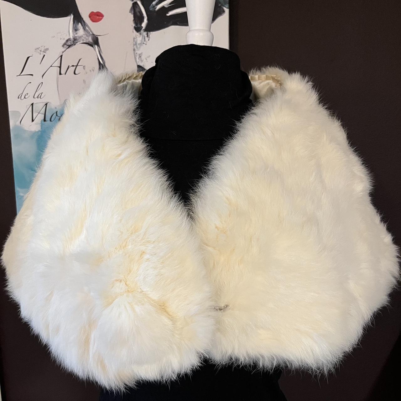 1950-1960’s Vintage genuine White Rabbit Fur Stole.... - Depop