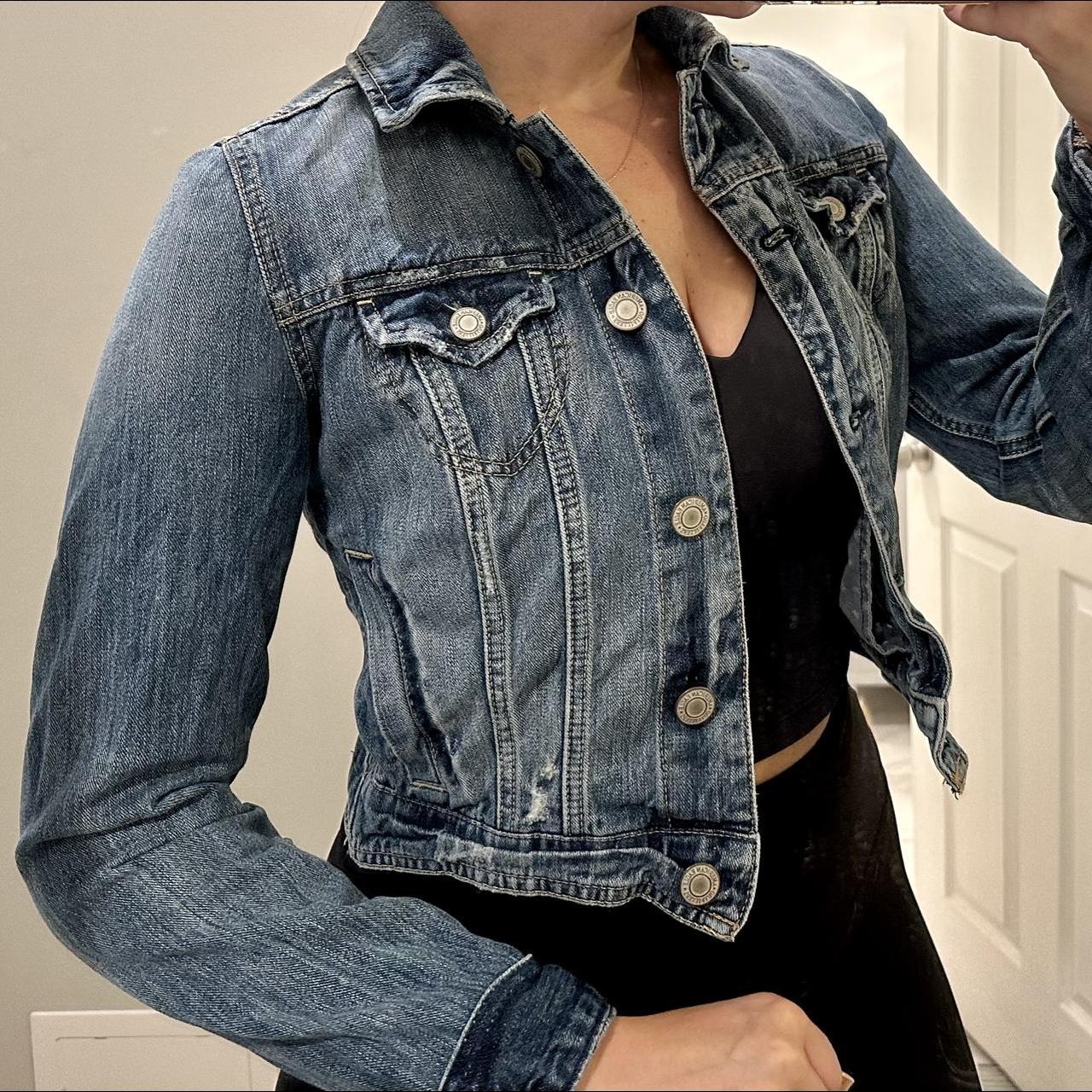 American eagle clearance distressed jean jacket