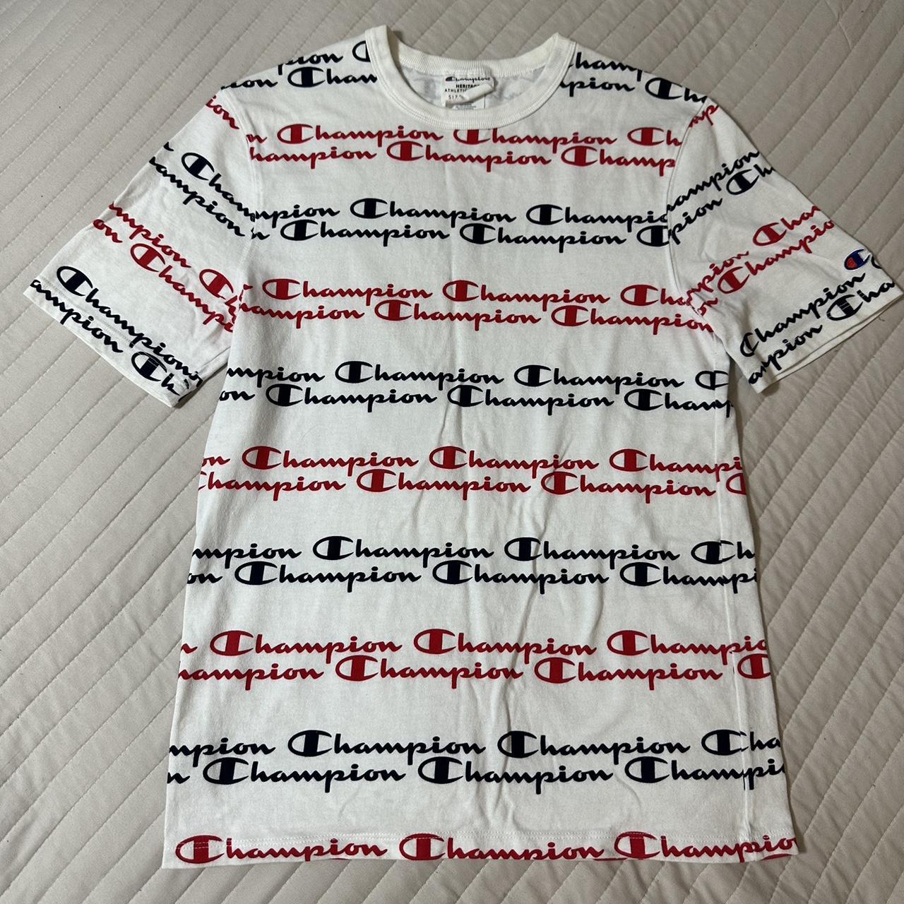 Champion men s Logo Tee size SMALL 100 Cotton