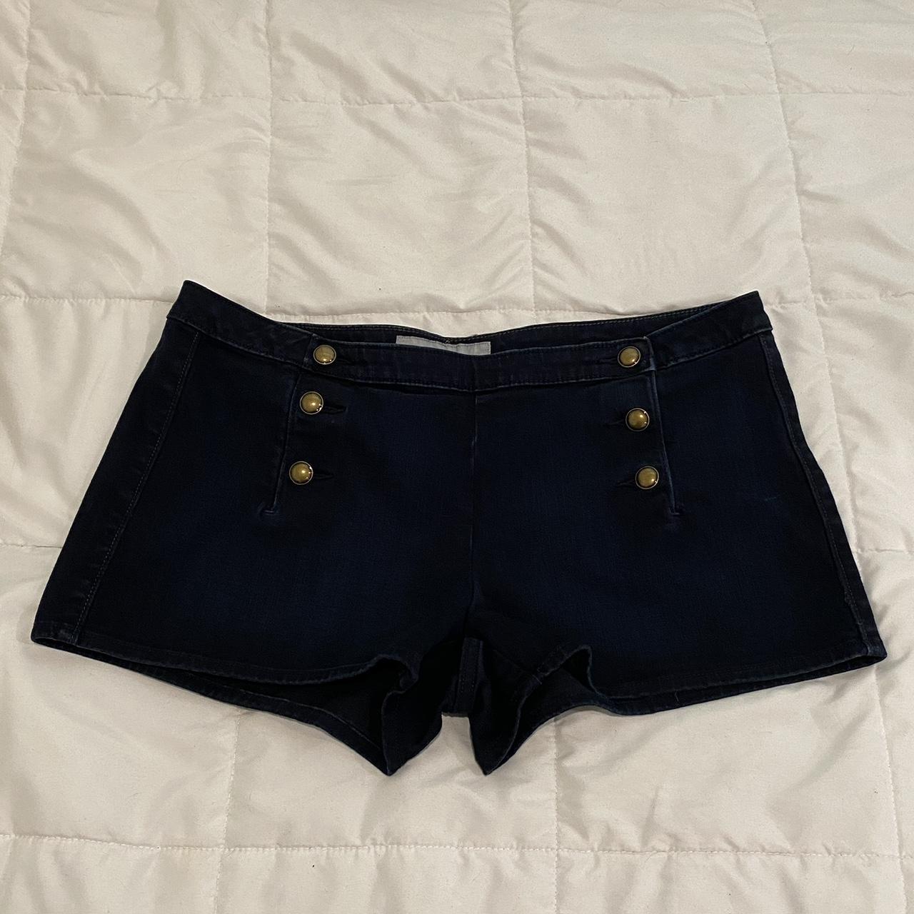 item listed by emelizabethh00