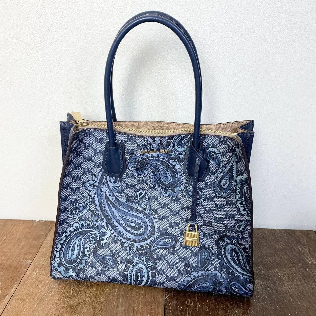 Michael Kors Paisley Mercer Large Convertible Depop