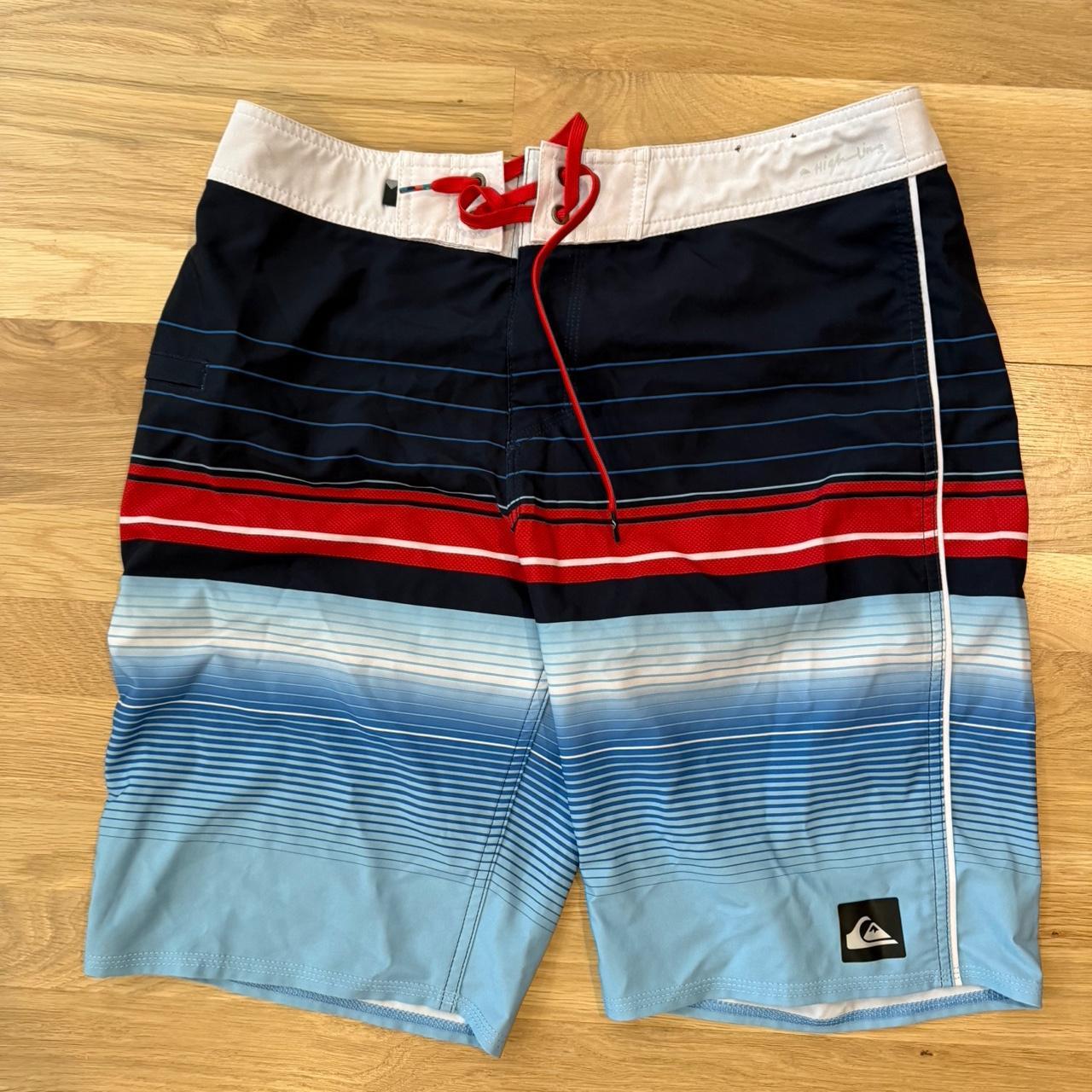 item listed by kingsclosetsale