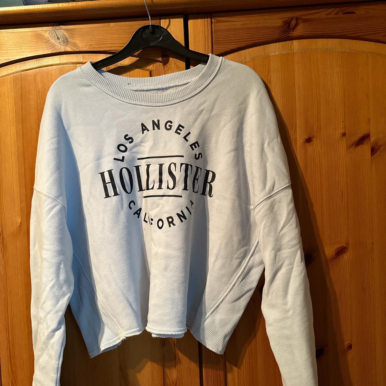 Hollister crop jumper. Wore twice Depop