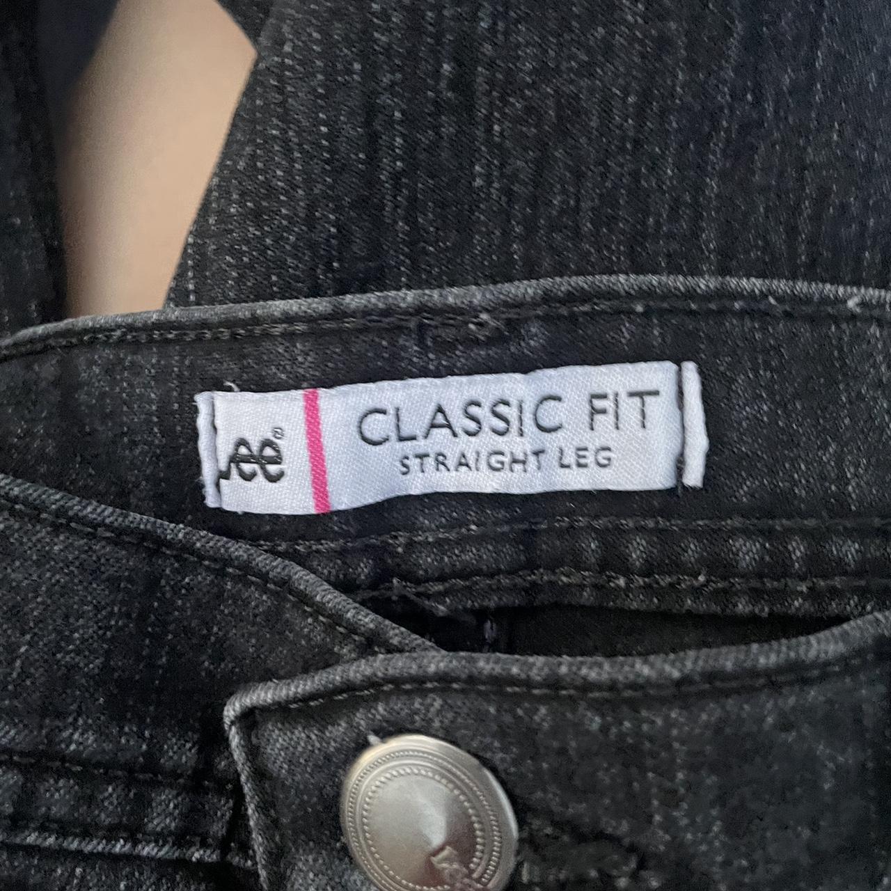 lee classic fit at the waist jeans