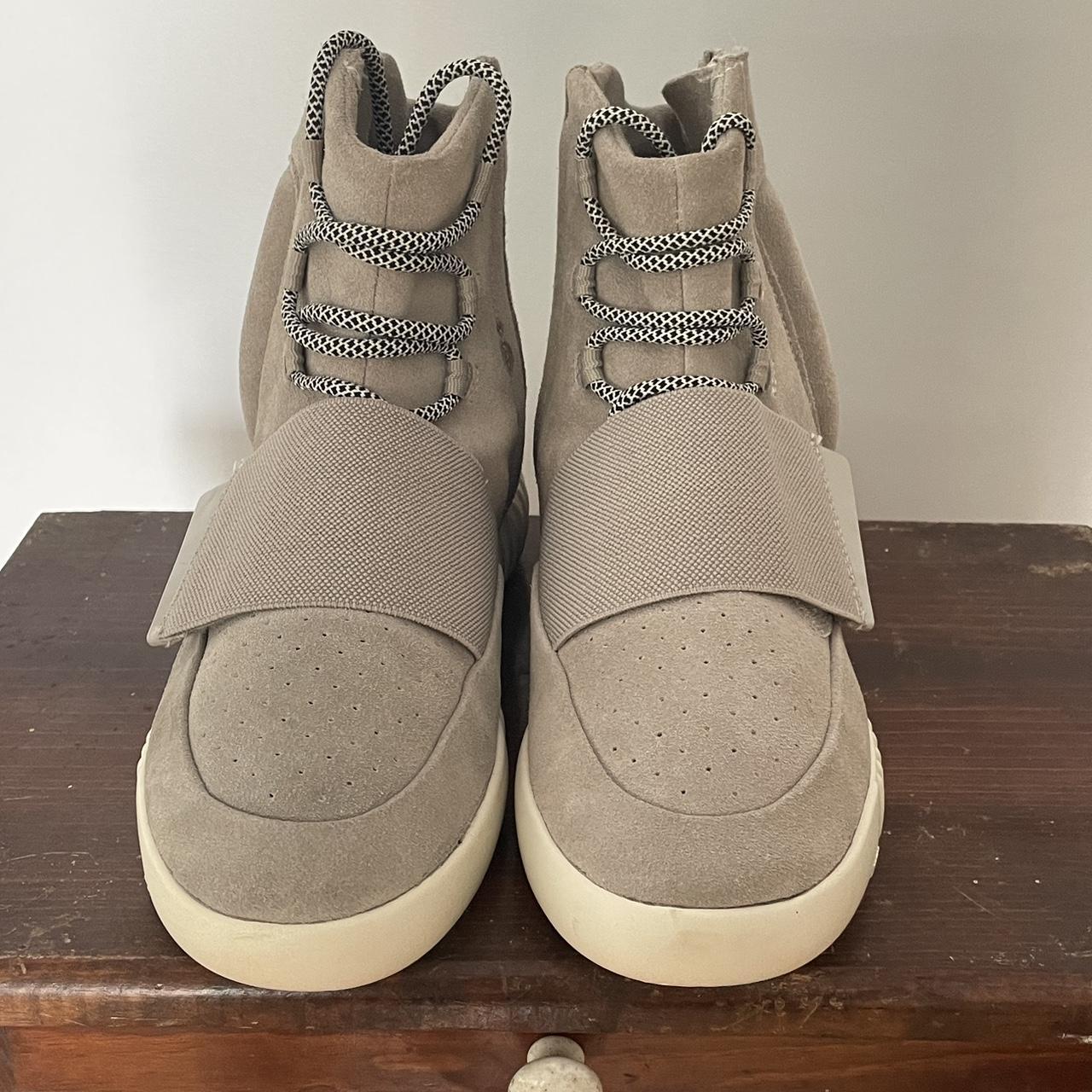 Yeezy 750 OG colorway, worn, but not used outside.... - Depop