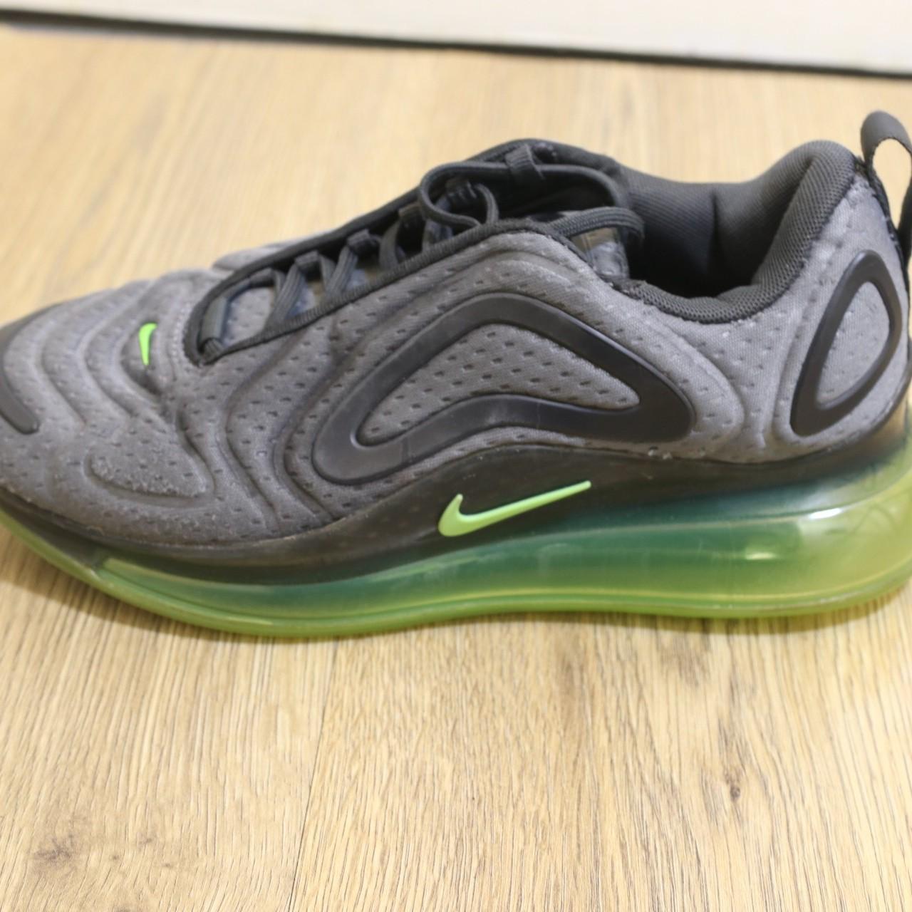 Nike air max 720 outlet trainer black / anthracite