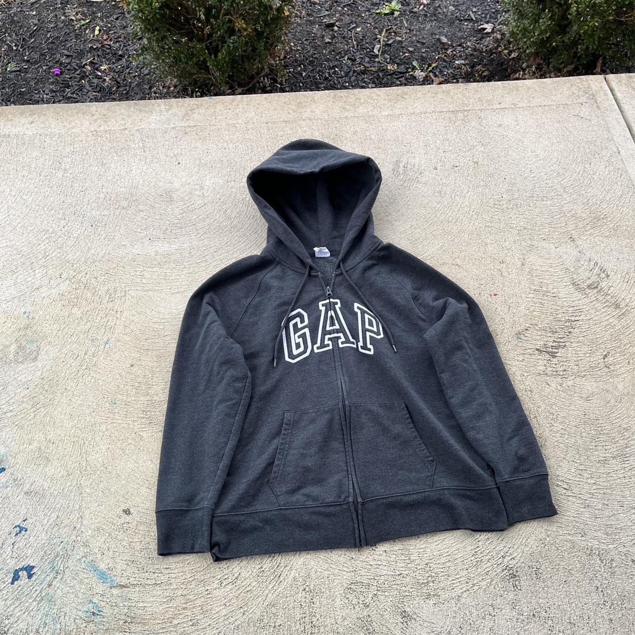 y2k gap essential zip up. must have fr fr. i’d say... - Depop