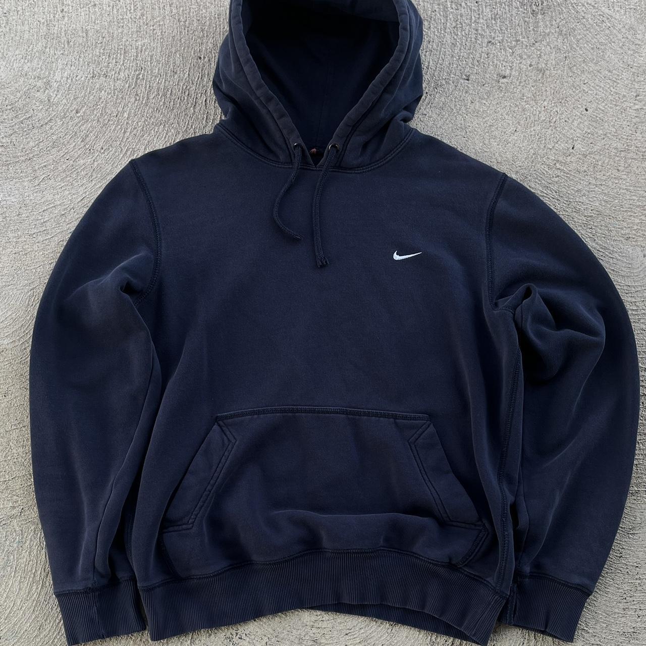 Nike vintage swoosh discount sweater