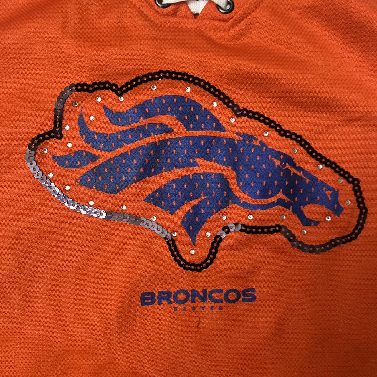 Ladies Nike Denver Broncos T-shirt size Large - Depop