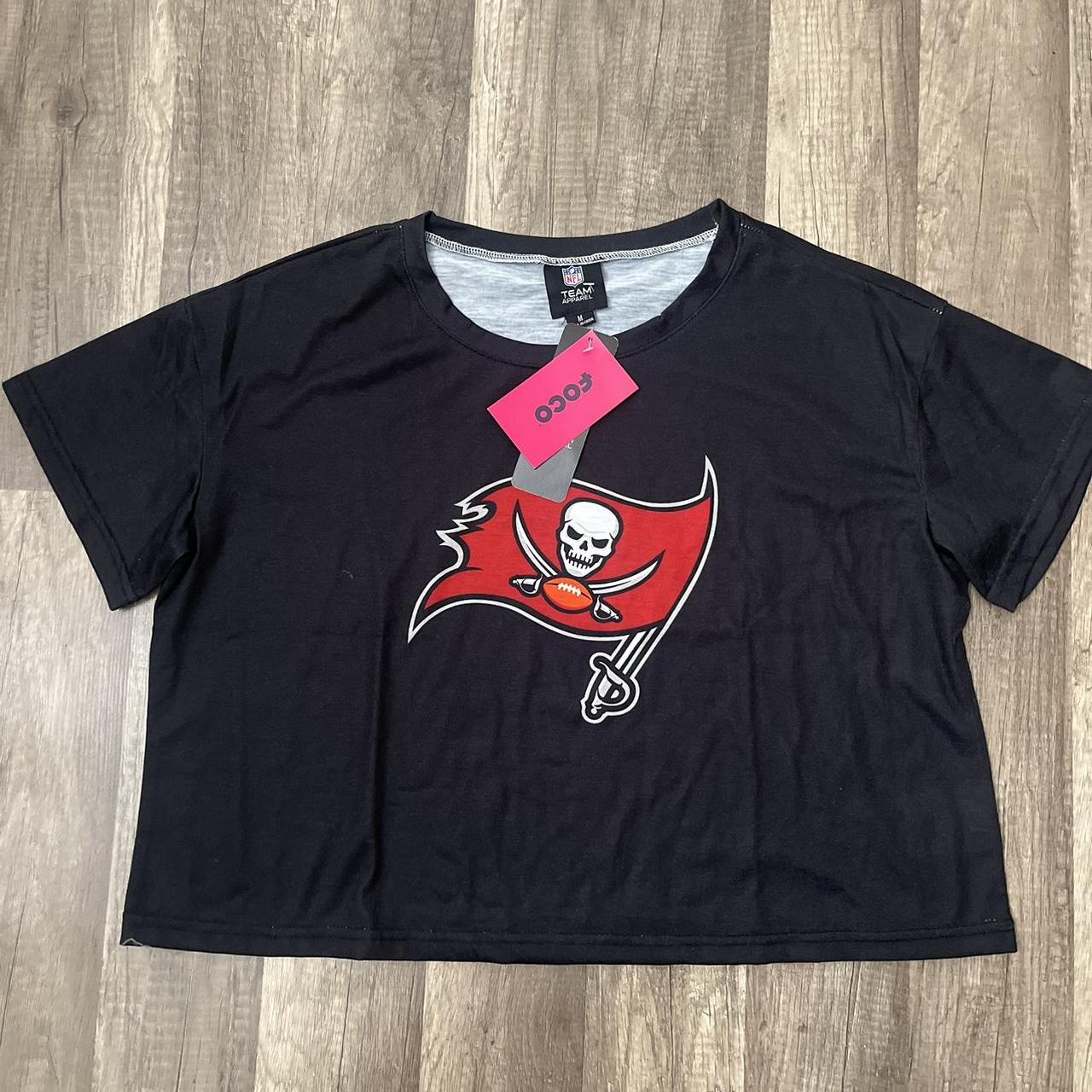 Brand New Tampa Bay Buccaneers Women's Crop Top Team - Depop