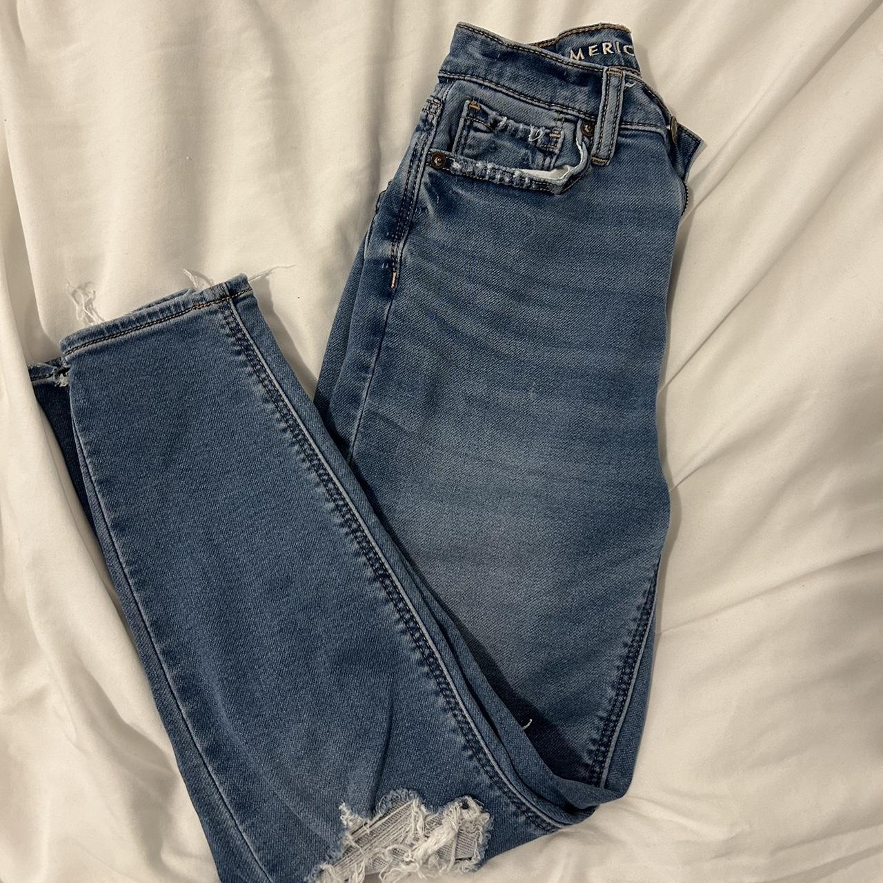 American eagle petite high rise jeans - Depop