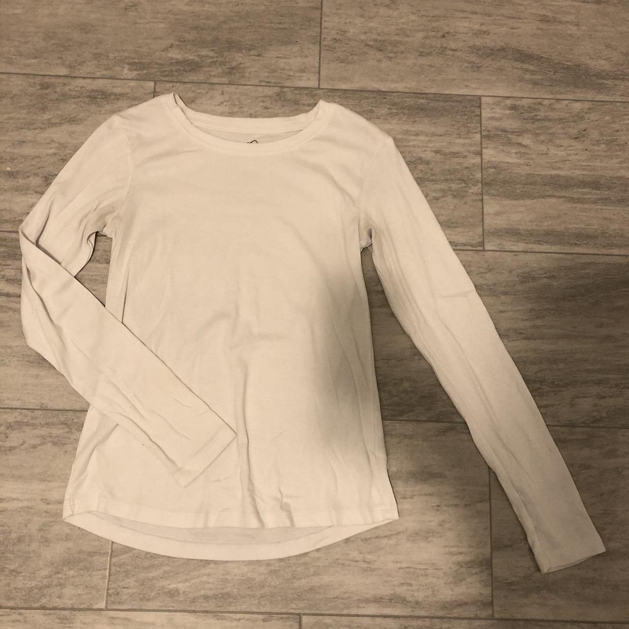 Eddie Bauer Women's White Shirt Depop